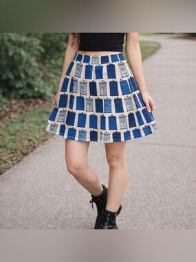 Doctor Who TARDIS Skater Skirt Her Universe Size M Blue White